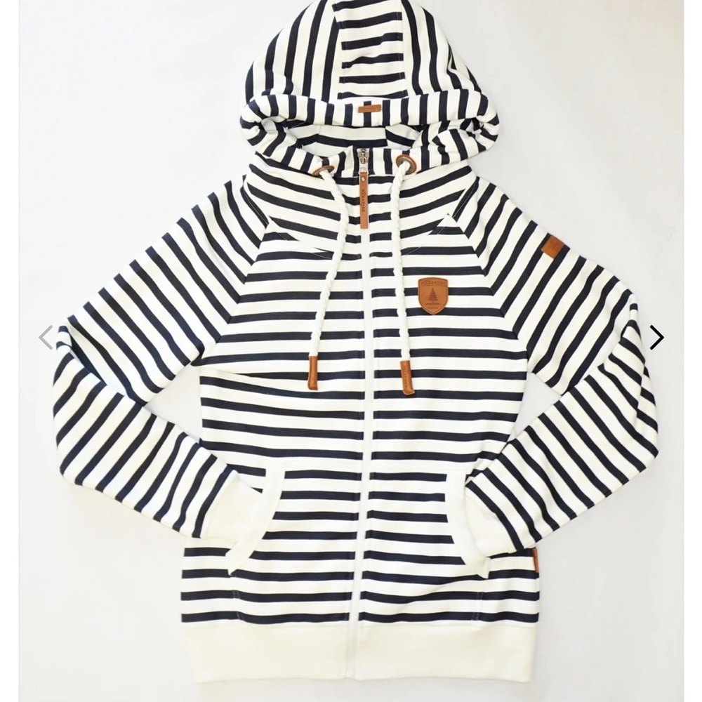 Wanakome Hera Print Navy/Ivory Zip Hoodie, NEW, Small
